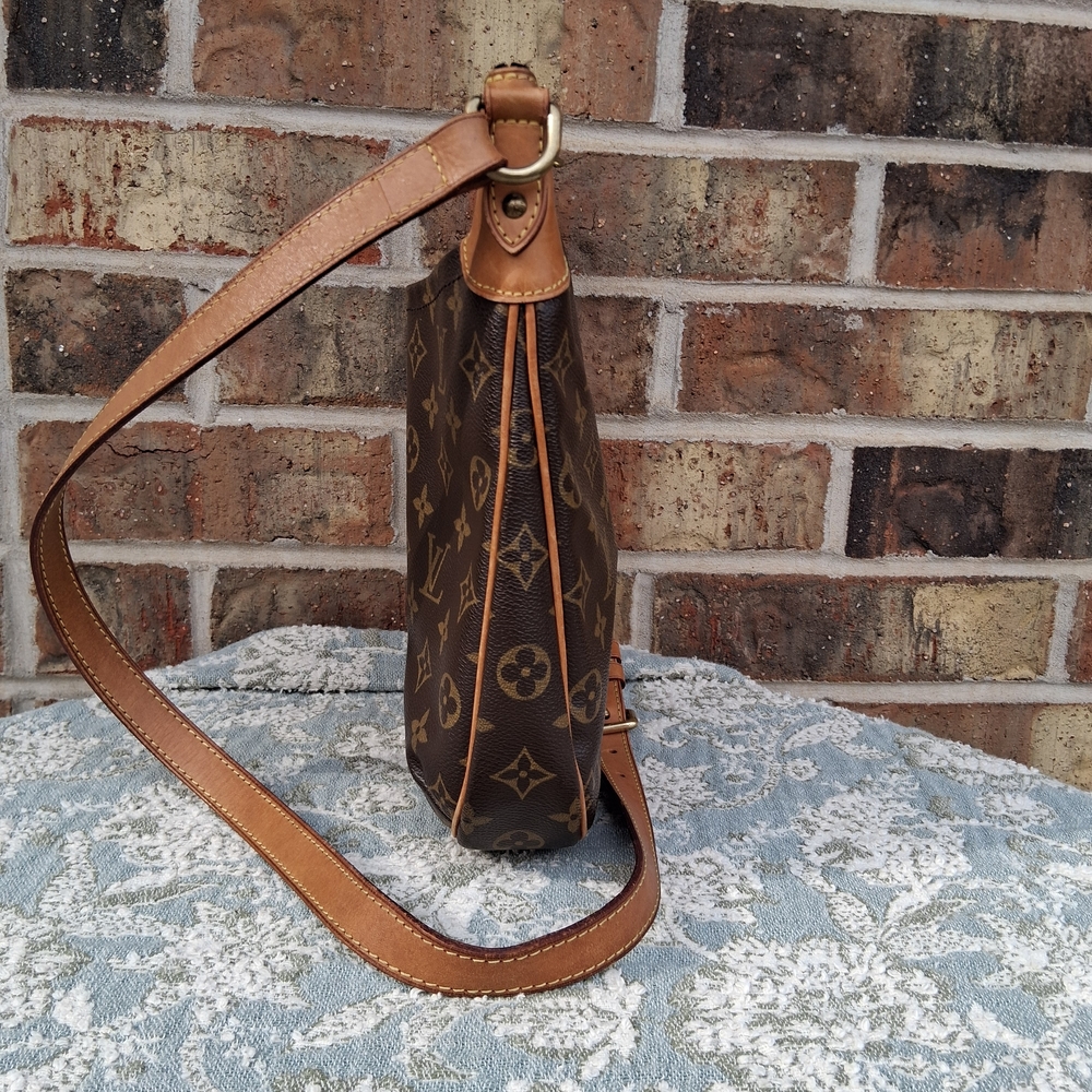 AUTHENTIC Louis Vuitton Odeon PM Monogram Crossbody Bag CA1089 Spain Vintage LV - Picture 5 of 17